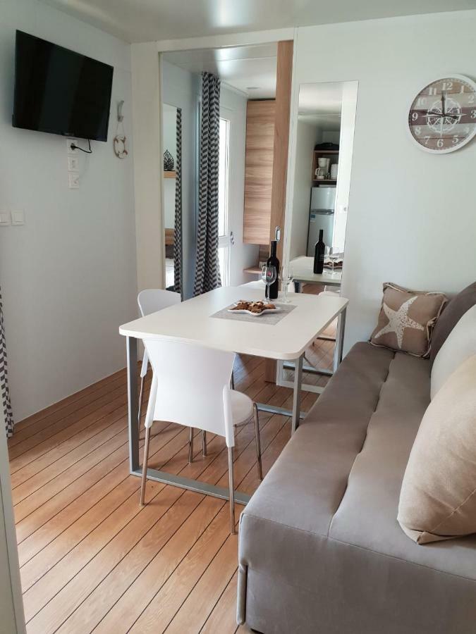 Campsite Mobile Starfish I Camp Biograd